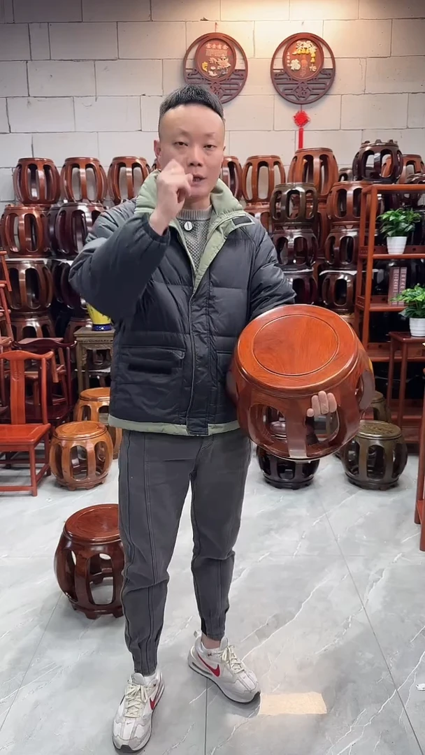 花梨木类坐具花梨色小号鼓凳一对（两条）