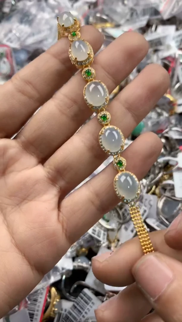 银S925镶嵌戒指翡翠17-17-17         5