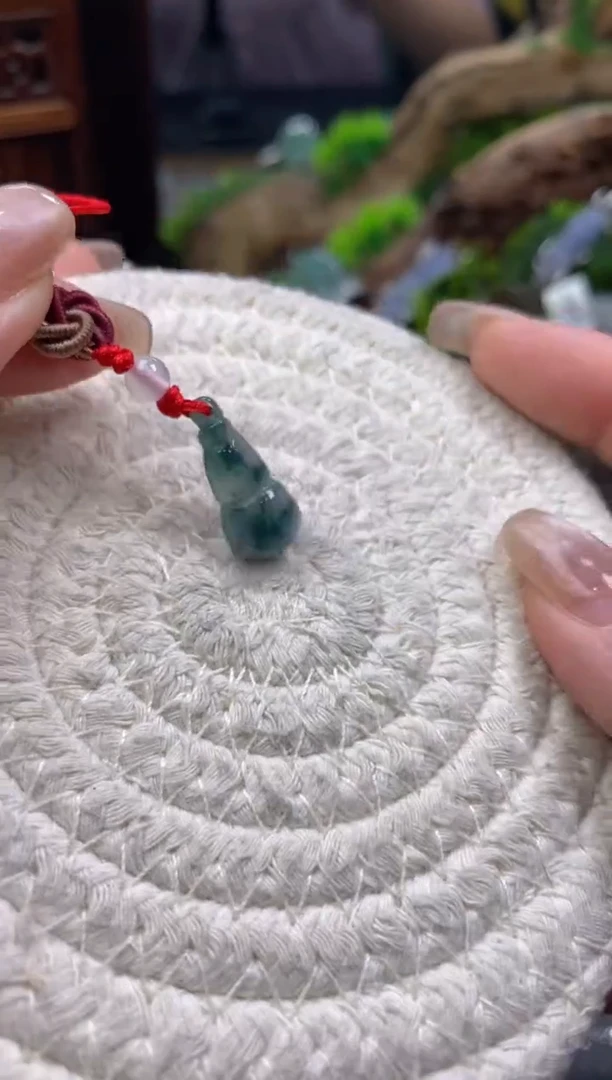 颈饰未镶嵌翡翠净货19625