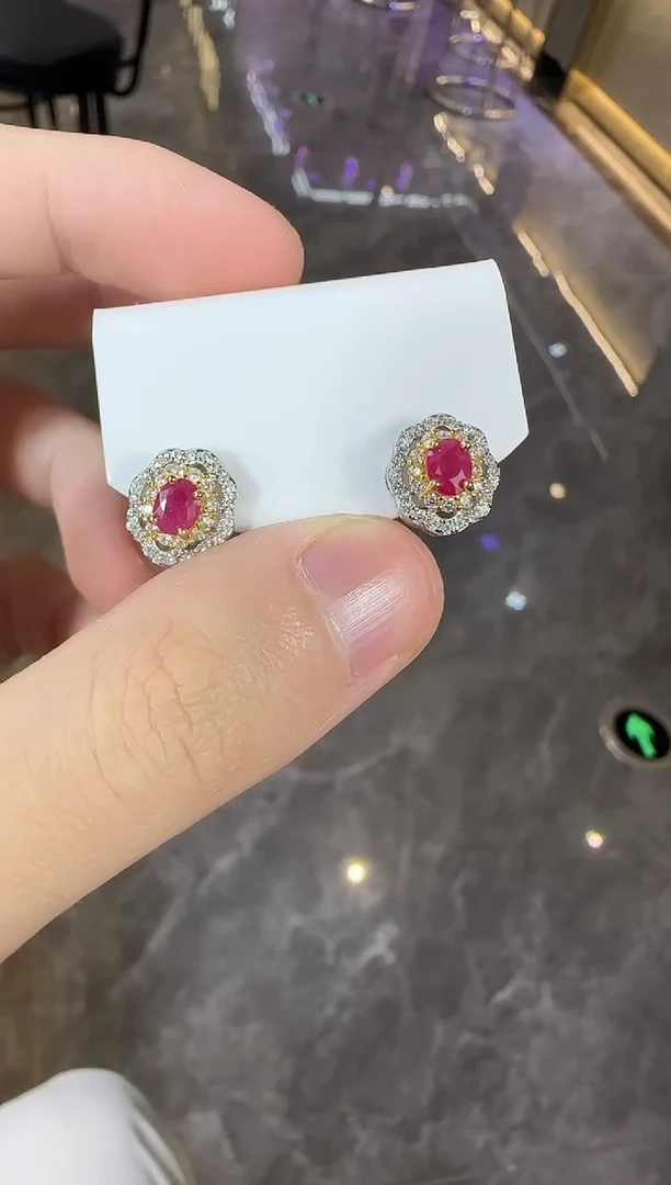 银S925镶嵌耳饰红宝石耳钉7mm天然