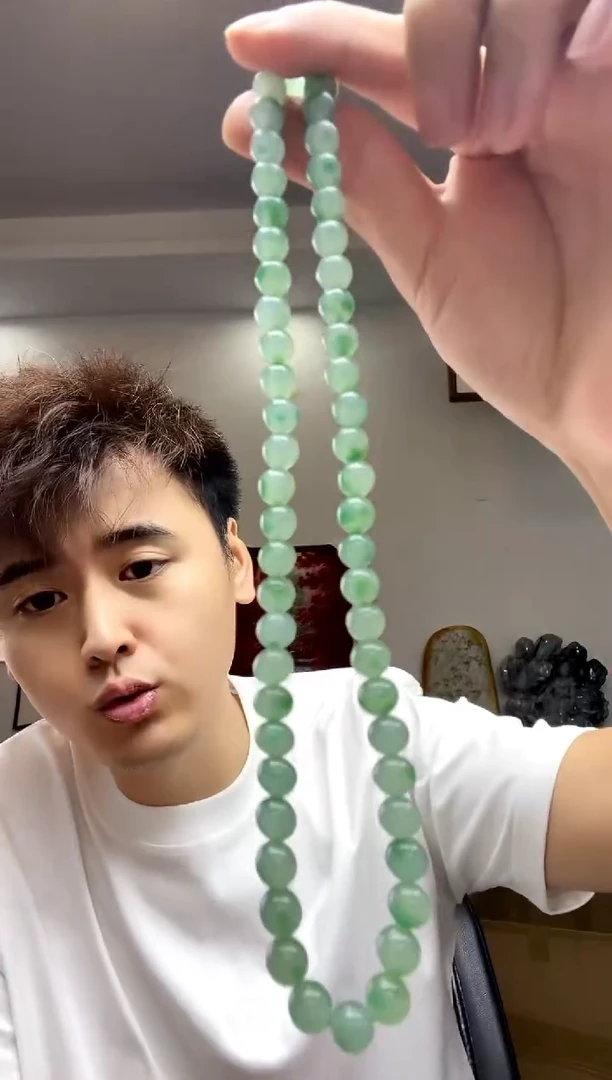 石英质玉未镶嵌颈饰非洲翠手串