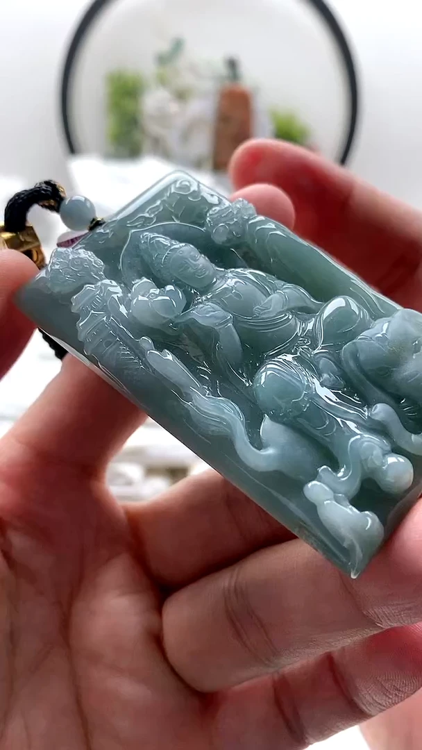 颈饰未镶嵌翡翠普贤