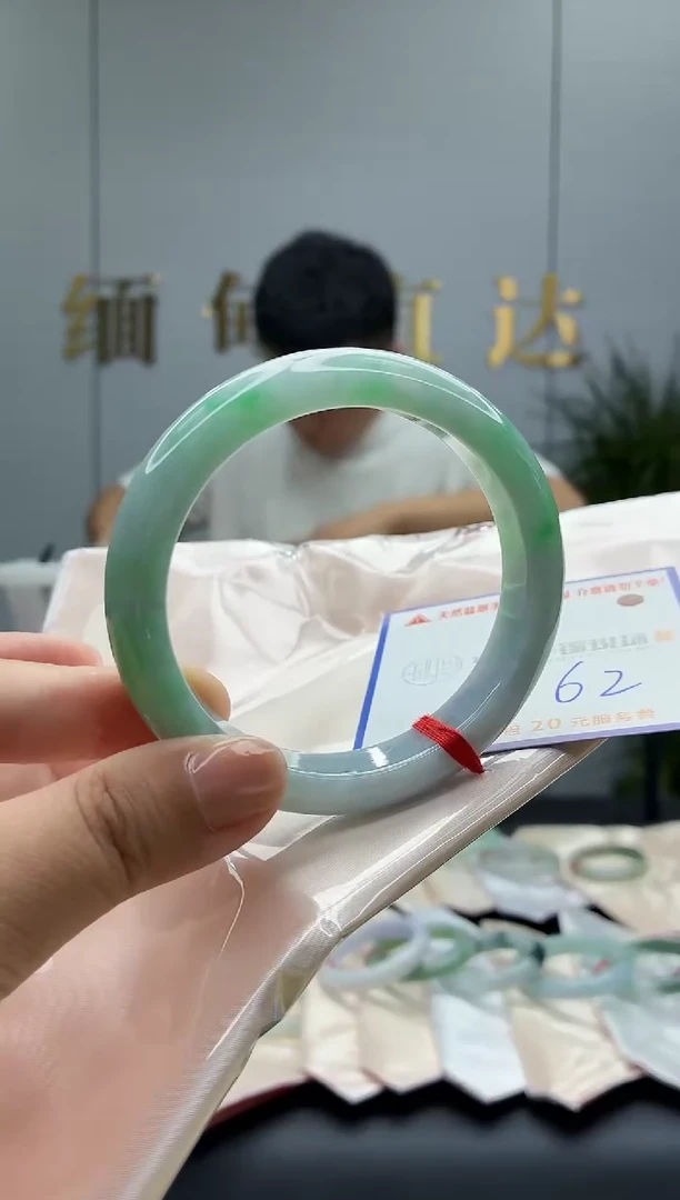 未镶嵌手镯翡翠111111111111