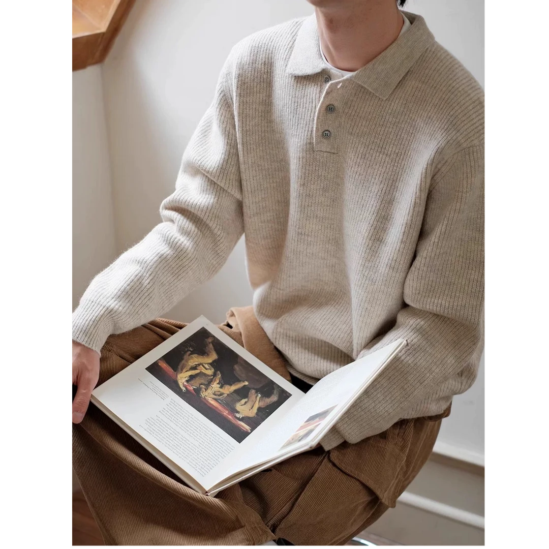 日系休闲轻奢风翻领男polo衫简约纯色细条磨毛潮流风百搭针织毛衣