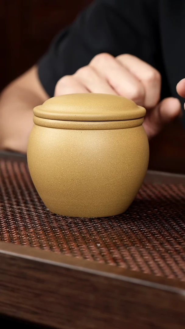 茶壶紫砂黄金段大缸茶叶罐