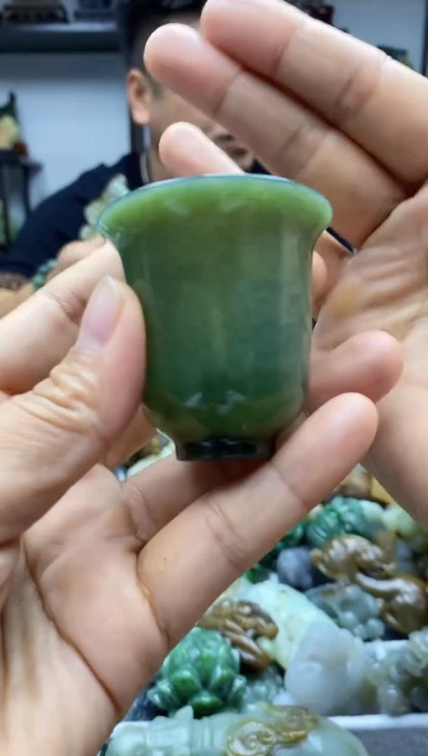 未镶嵌和田玉把件1