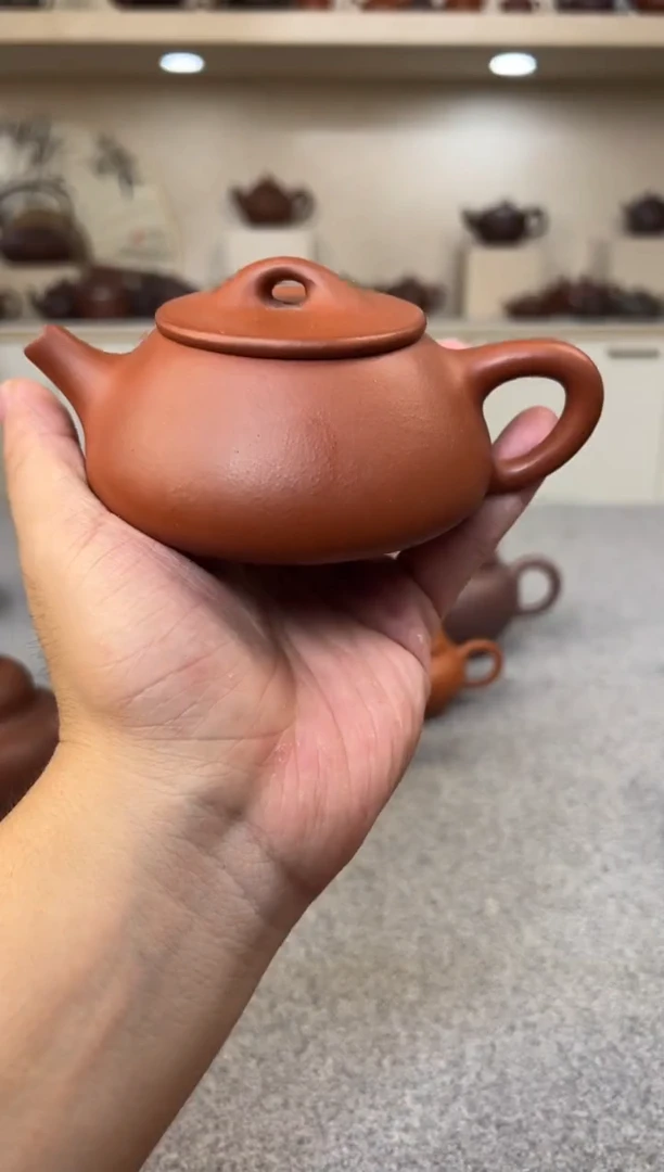 茶壶紫砂满瓢  红清水 半手工