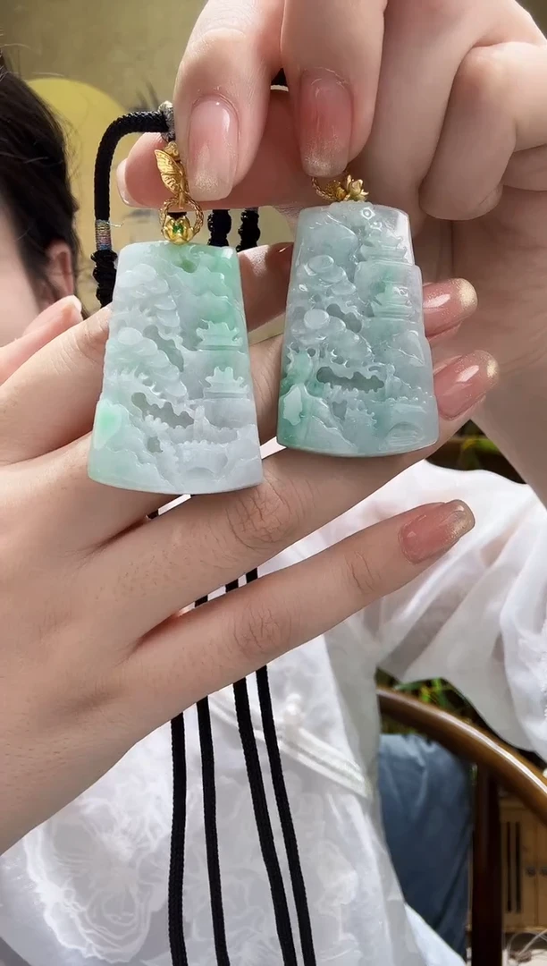 颈饰未镶嵌翡翠多样发其一个
