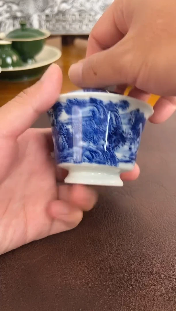 照夜白青花山水盖碗