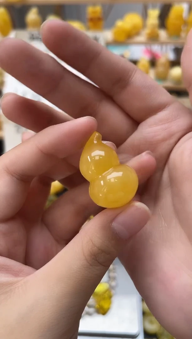 琥珀未镶嵌珠宝奇石056琥珀蜜蜡微瑕