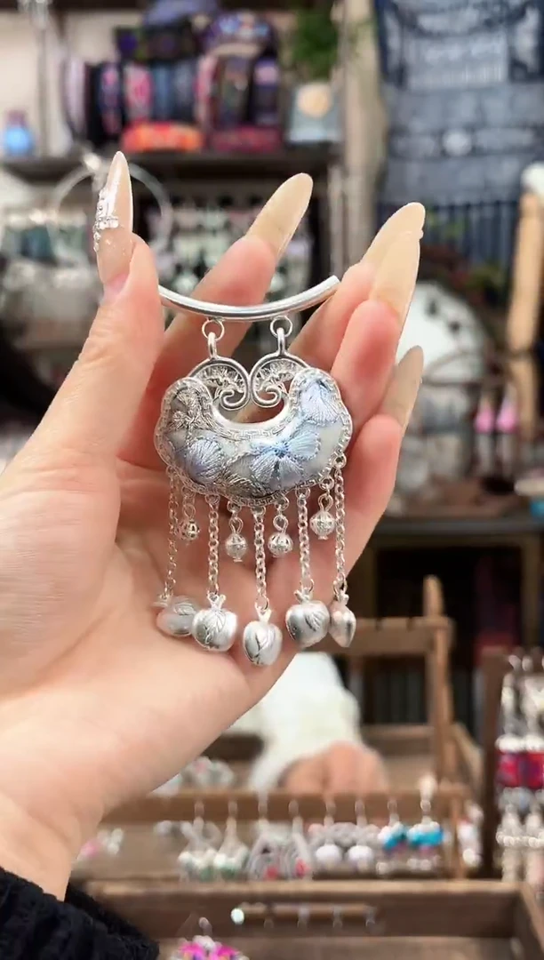 织绣民族风非遗老绣苗银饰品624