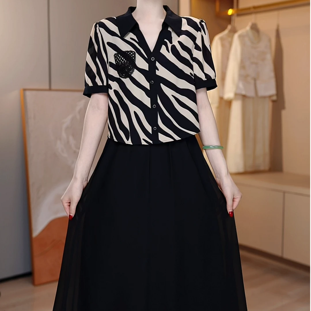 裙角秀/A218#2025夏季百搭遮肉减龄时尚气质妈妈装假两件连衣裙