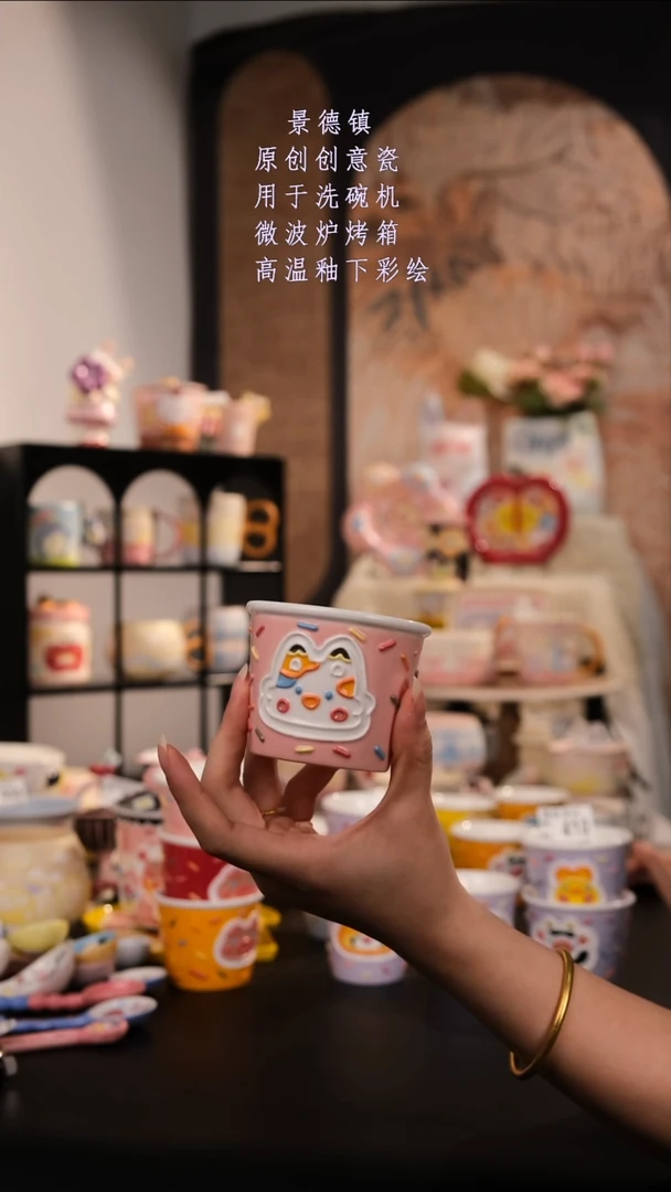 摆件童****帽景德镇手工手绘设计师款