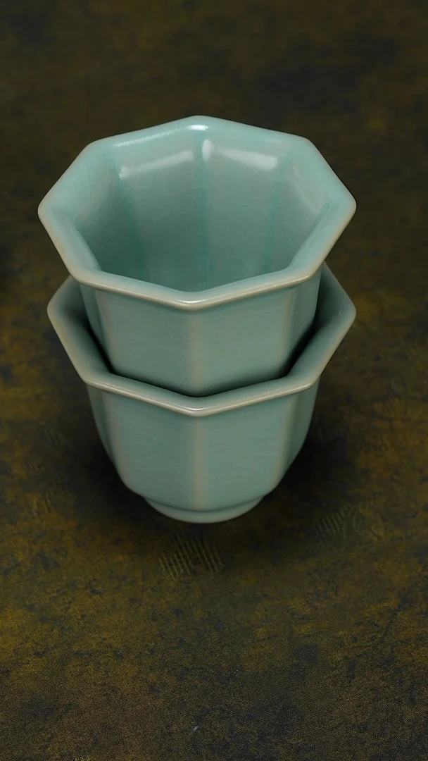 杯子瓷2只八方杯-精品