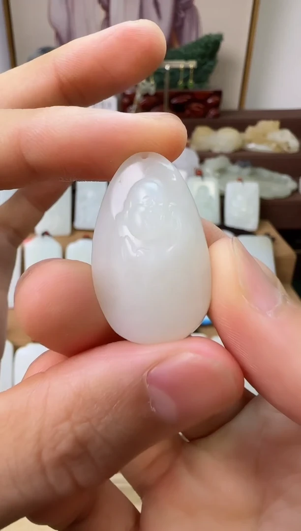 和田玉未镶嵌颈饰七*佛公