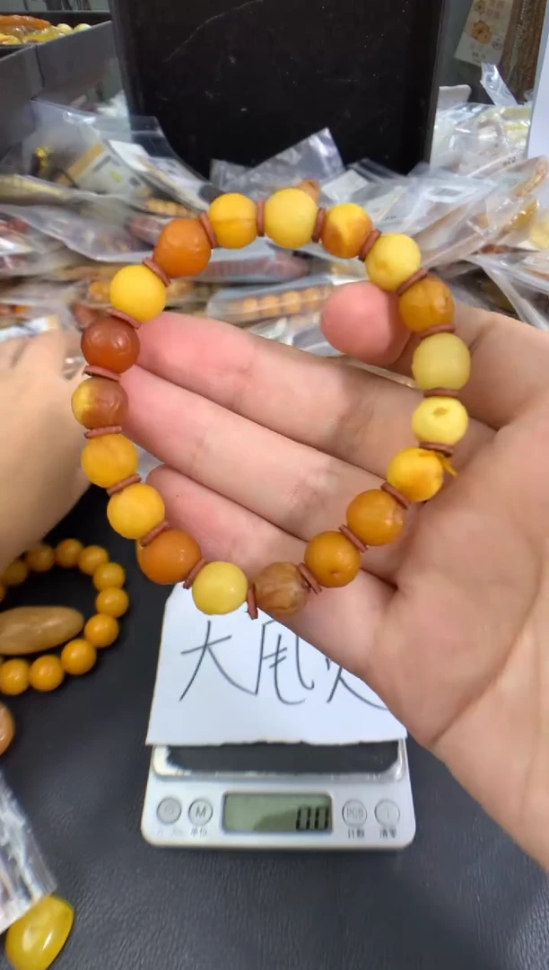 蜜蜡未镶嵌珠宝奇石1