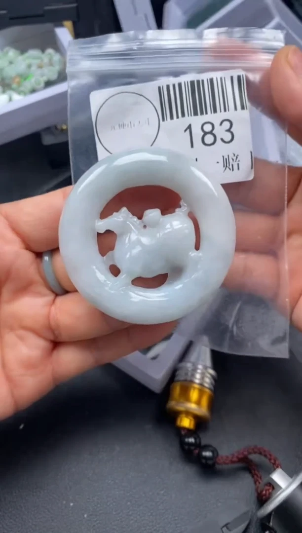 吊坠(不含链)未镶嵌翡翠183