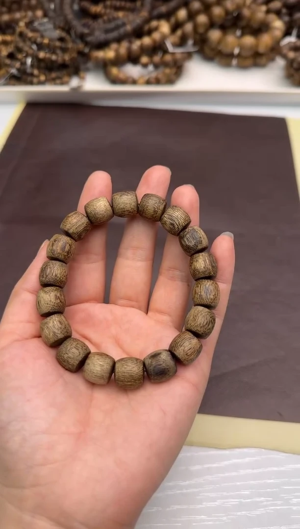 【闪购商品】沉香手串金丝油海南老白棋1.1直纹鼓珠多样性发1