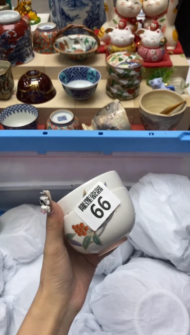 瓷片上***?隆莲瓷器欢迎大家