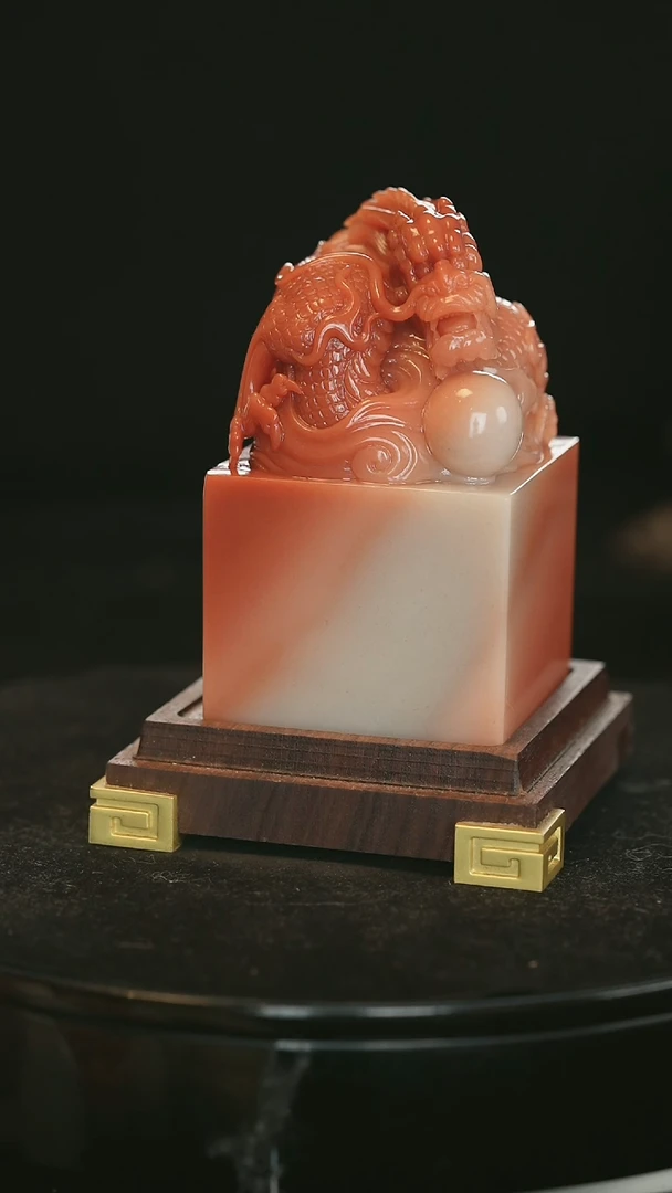 【闪购商品】寿山石盘龙戏珠雕陈学彬作品