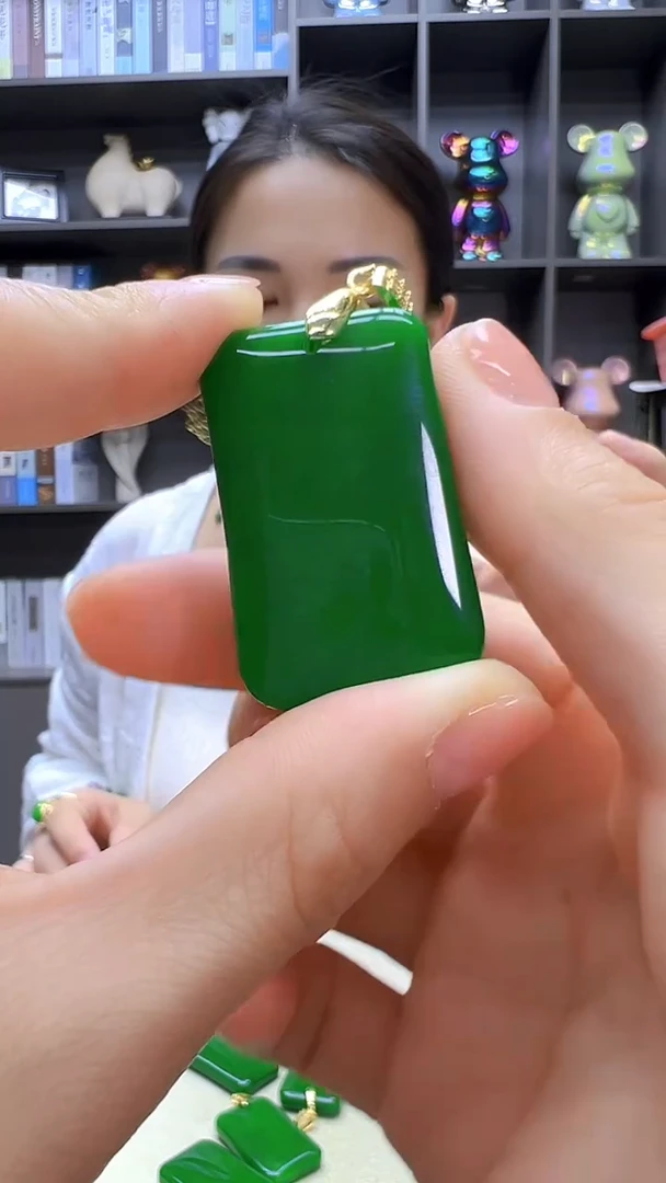 翡翠14K金镶嵌颈饰沉白diy劲饰