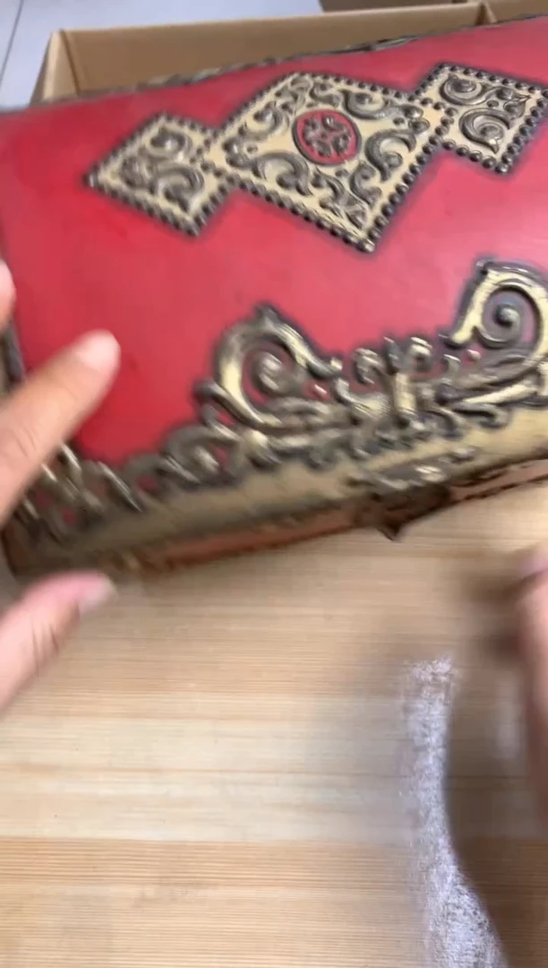 默认微瑕，no退no换，介意勿拍