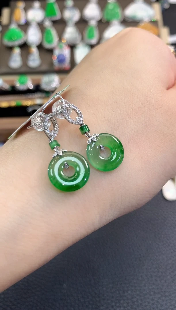 翡翠18K金镶嵌耳饰春日珠宝 B53