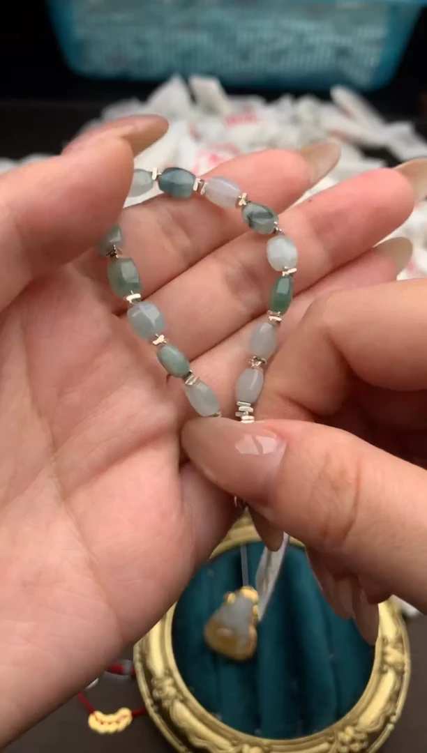 【闪购商品】翡翠手链未镶嵌 一