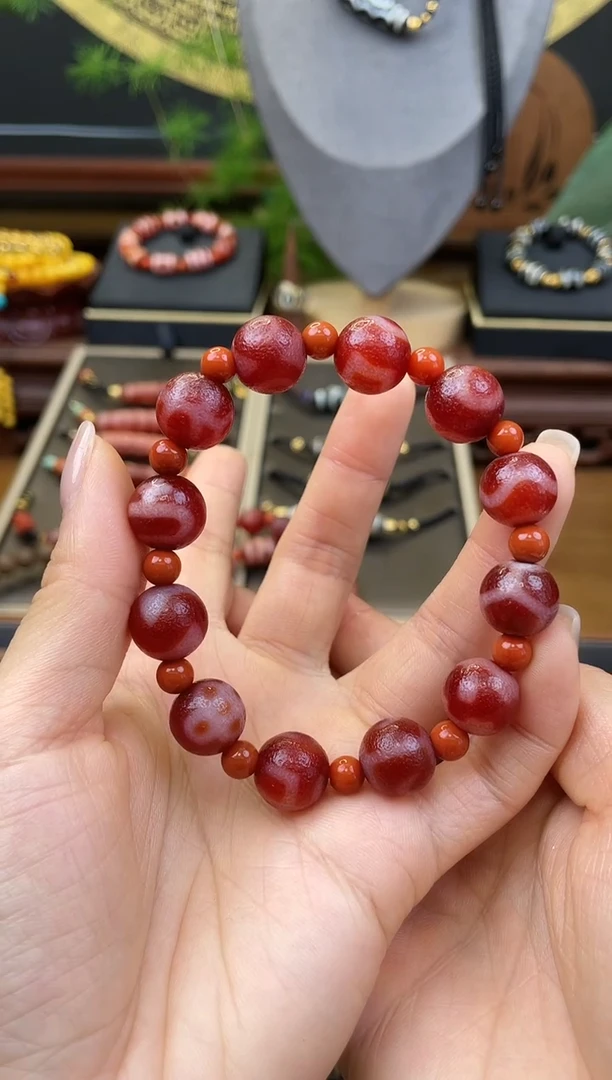 玛瑙/玉髓手链未镶嵌美泓精品高油红肉N血红多宝阵手链
