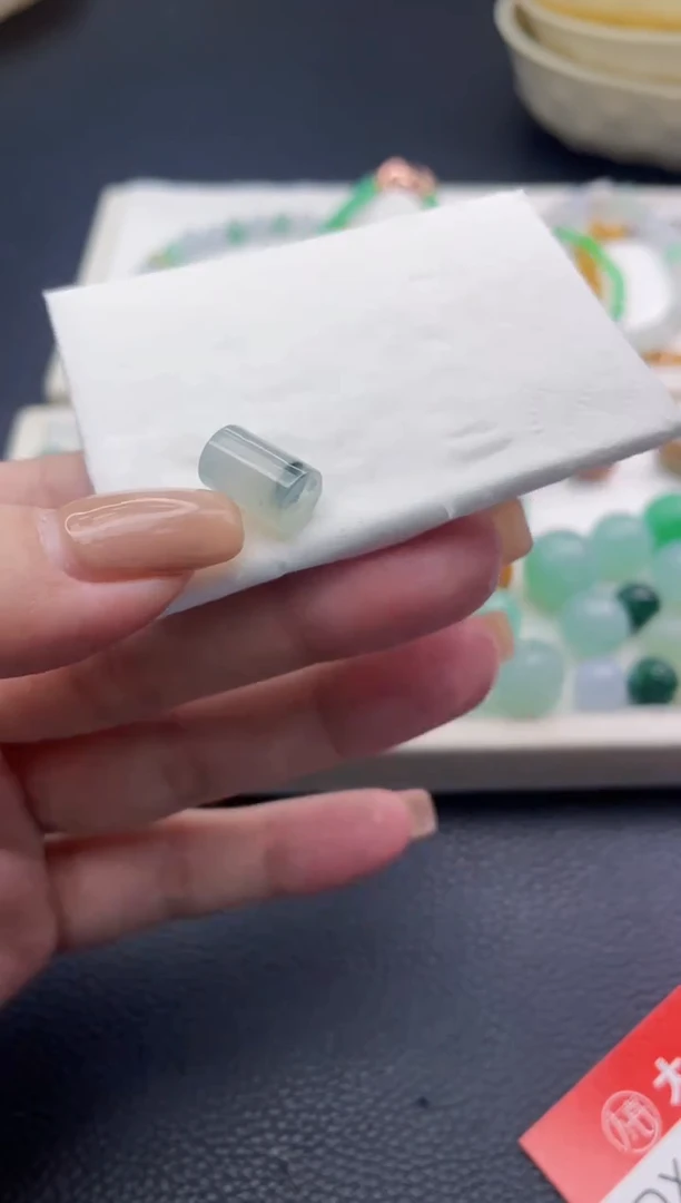 未镶嵌定制翡翠饭***了珠子