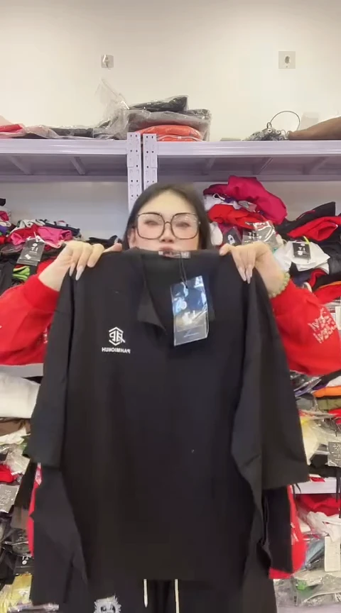 闪电购精品女装 51 S