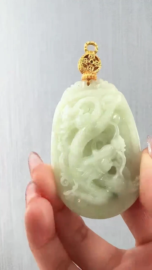 颈饰未镶嵌翡翠龙