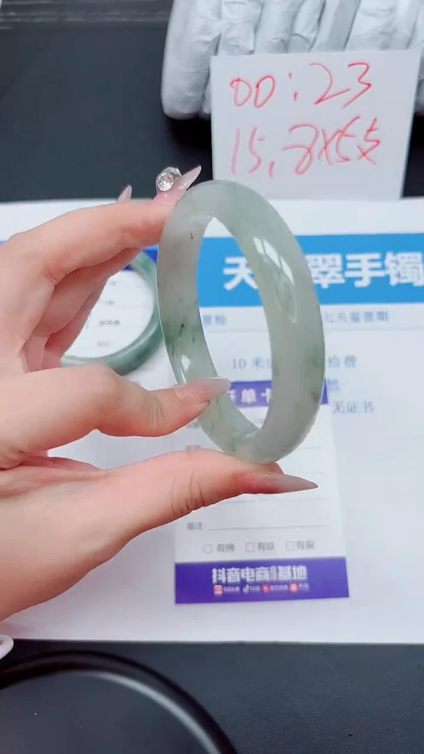 石英质玉手镯未镶嵌166-65