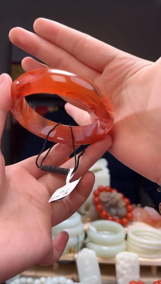 颈饰未镶嵌南红玛瑙59+