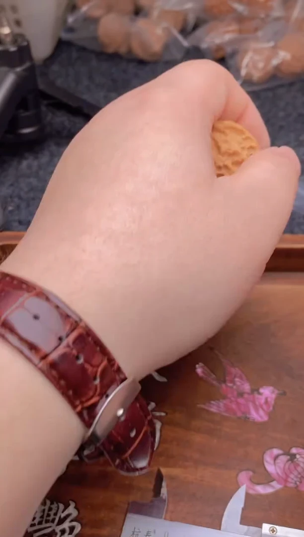 【闪购商品】文玩核桃把件G397号37尺苹果