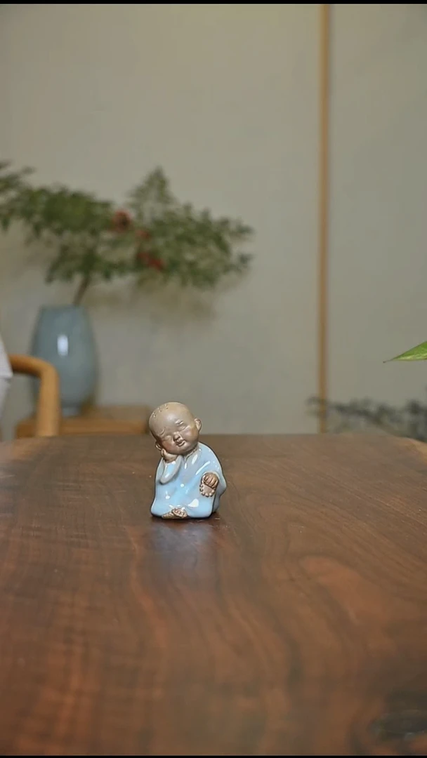 小和尚 天青 微瑕 无款