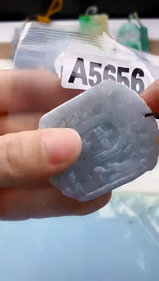 翡翠未镶嵌颈饰天然翡翠吊坠挂件