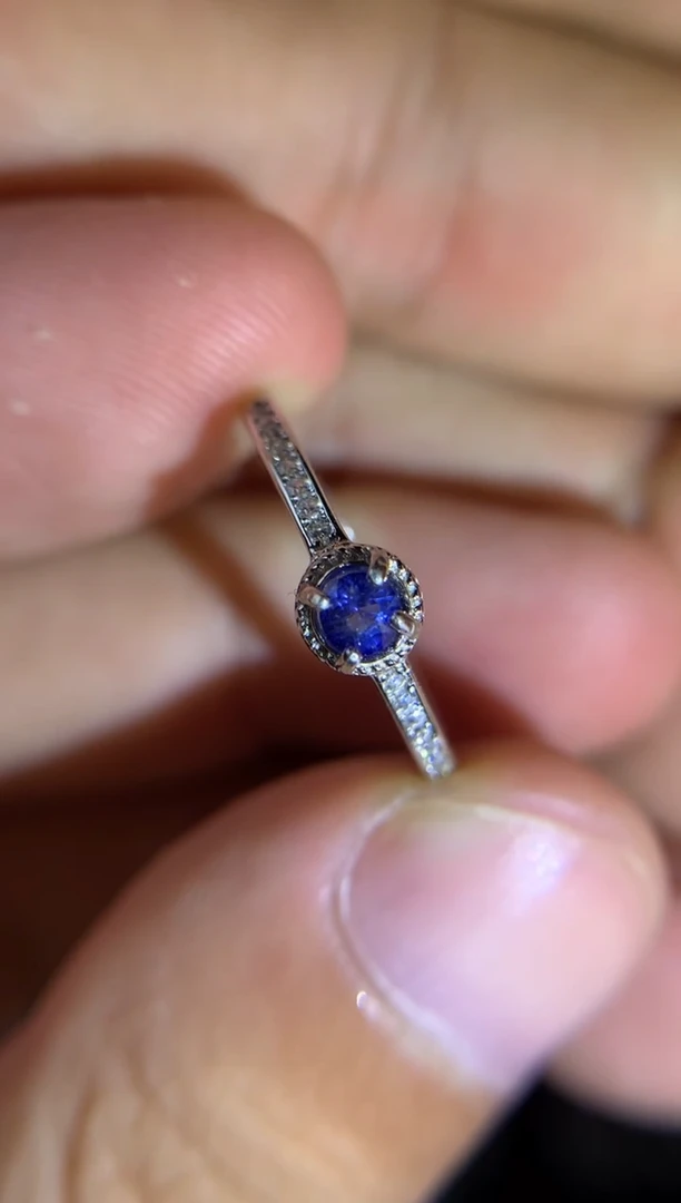蓝宝石戒指银S925镶嵌天然