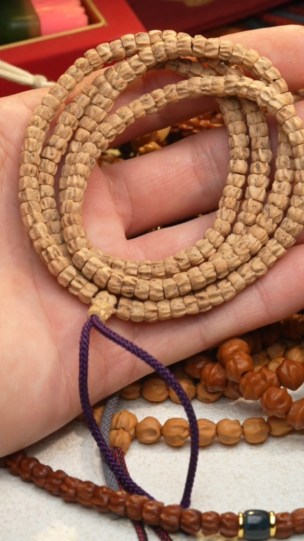 柏香籽/百香籽手串二代龙骨玉化大肠5.5mm