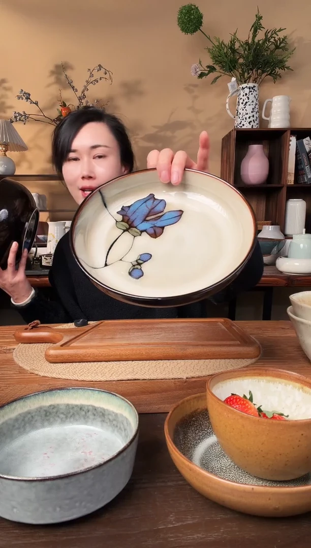 7.9英寸木兰蓝深盘微瑕