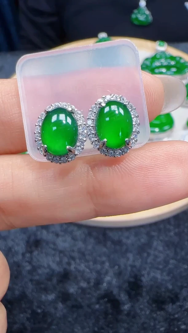 未镶嵌定制翡翠翡翠耳环70