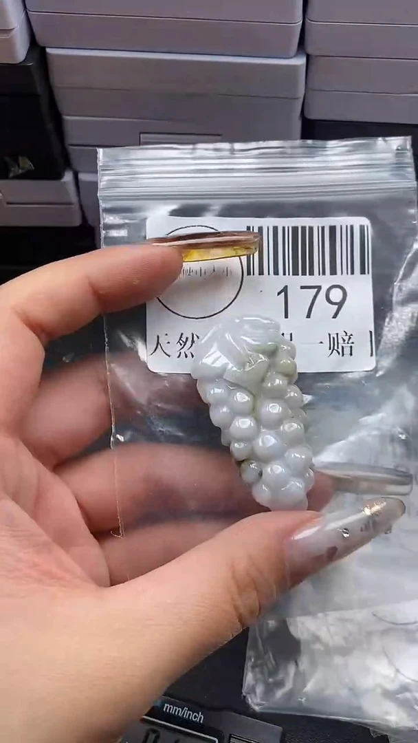 吊坠(不含链)未镶嵌翡翠179