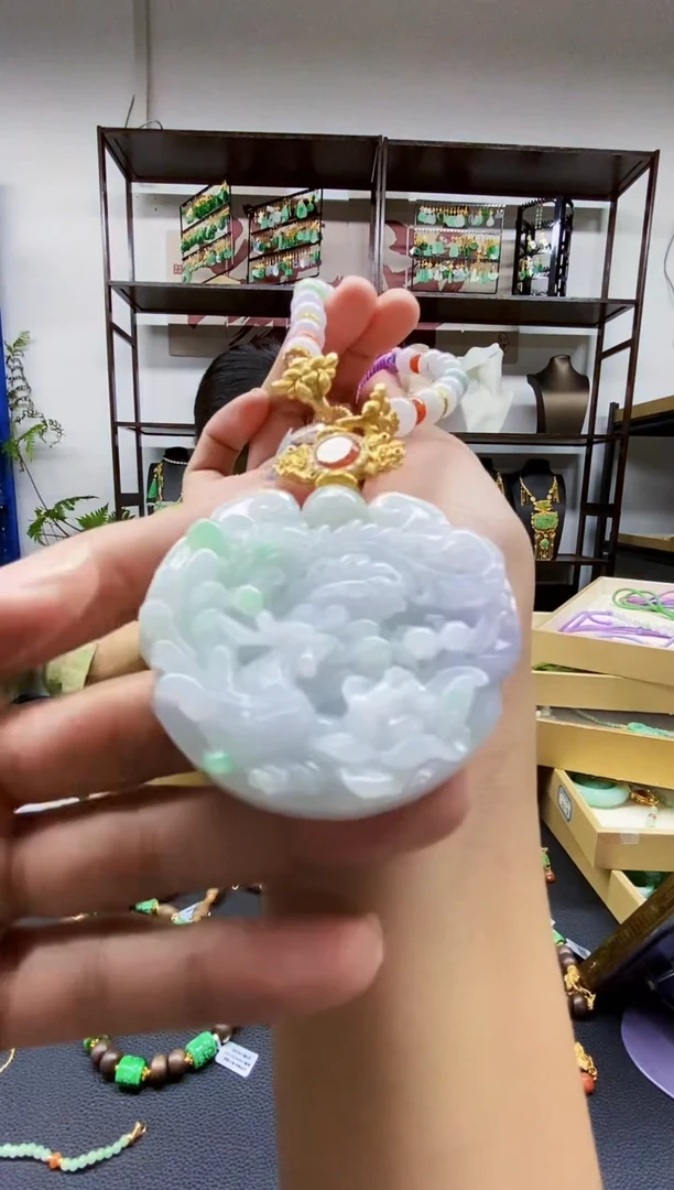 颈饰未镶嵌翡翠翡翠吊坠