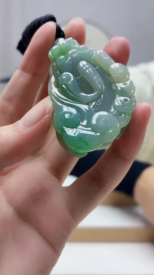 未镶嵌定制翡翠4898zm-毛货挂件貔貅54