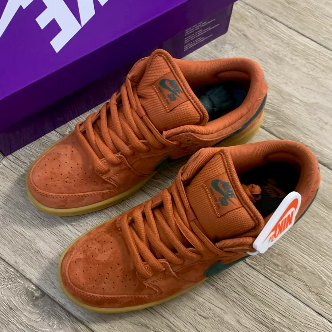 Nike SB Dunk Low 棕红色 低帮运动休闲滑板鞋HF3704-800