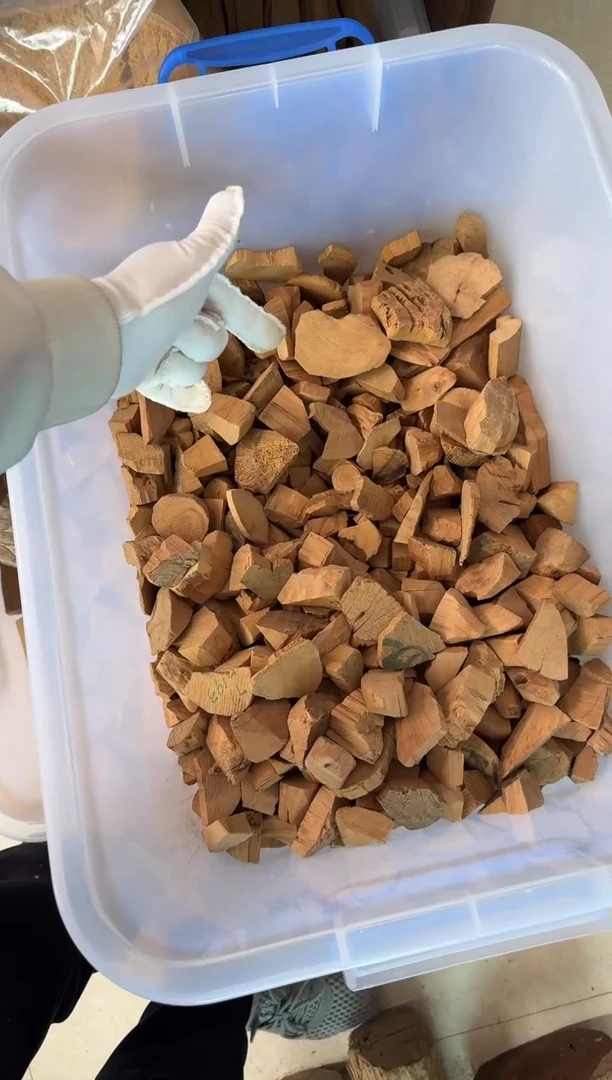 【闪购商品】檀香木其他老山檀香木块100克