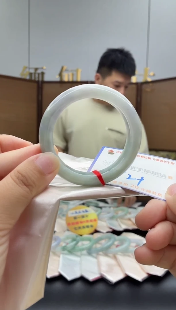 未镶嵌手镯翡翠111111111111