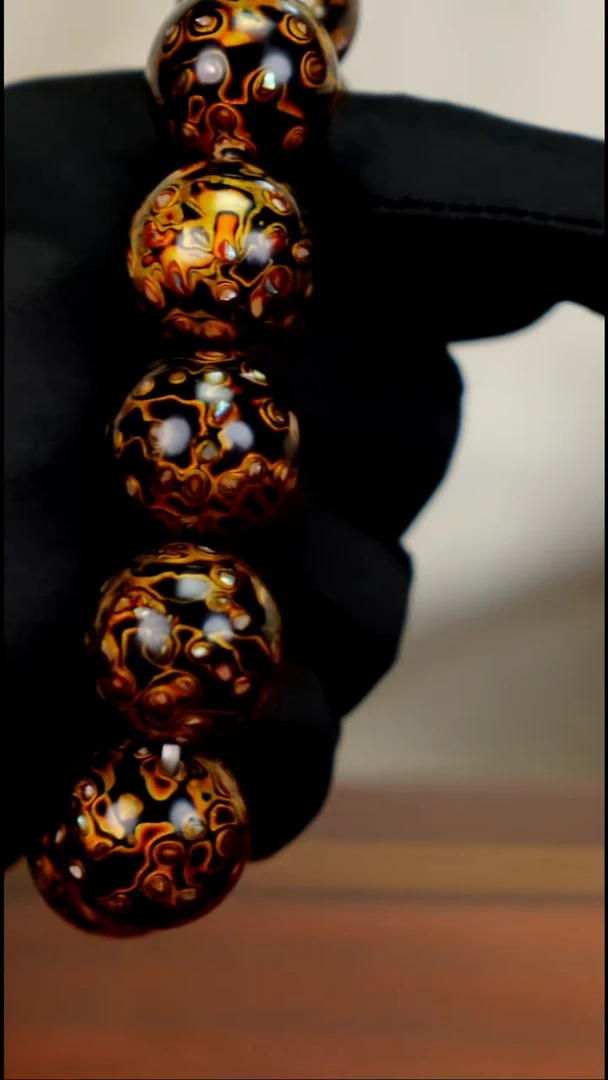 疯子大漆黑金螺钿20mm  11颗