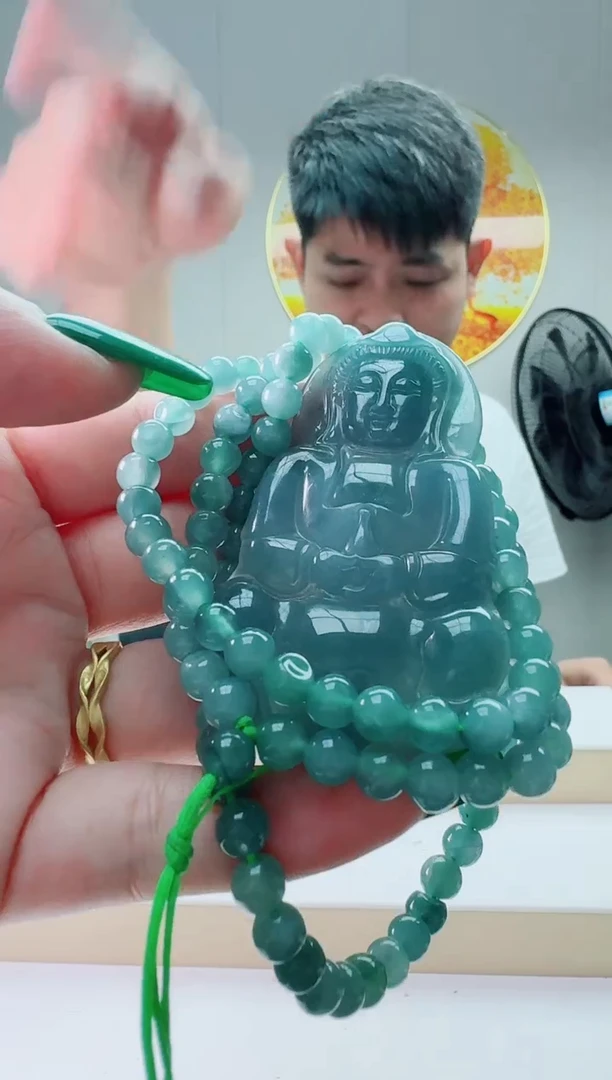 翡翠未镶嵌颈饰观音1多样性随机发其一