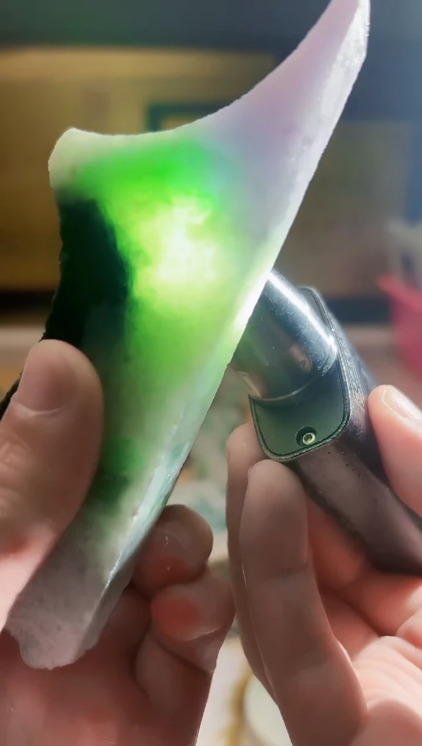 翡翠挂件未镶嵌A货张麦7387